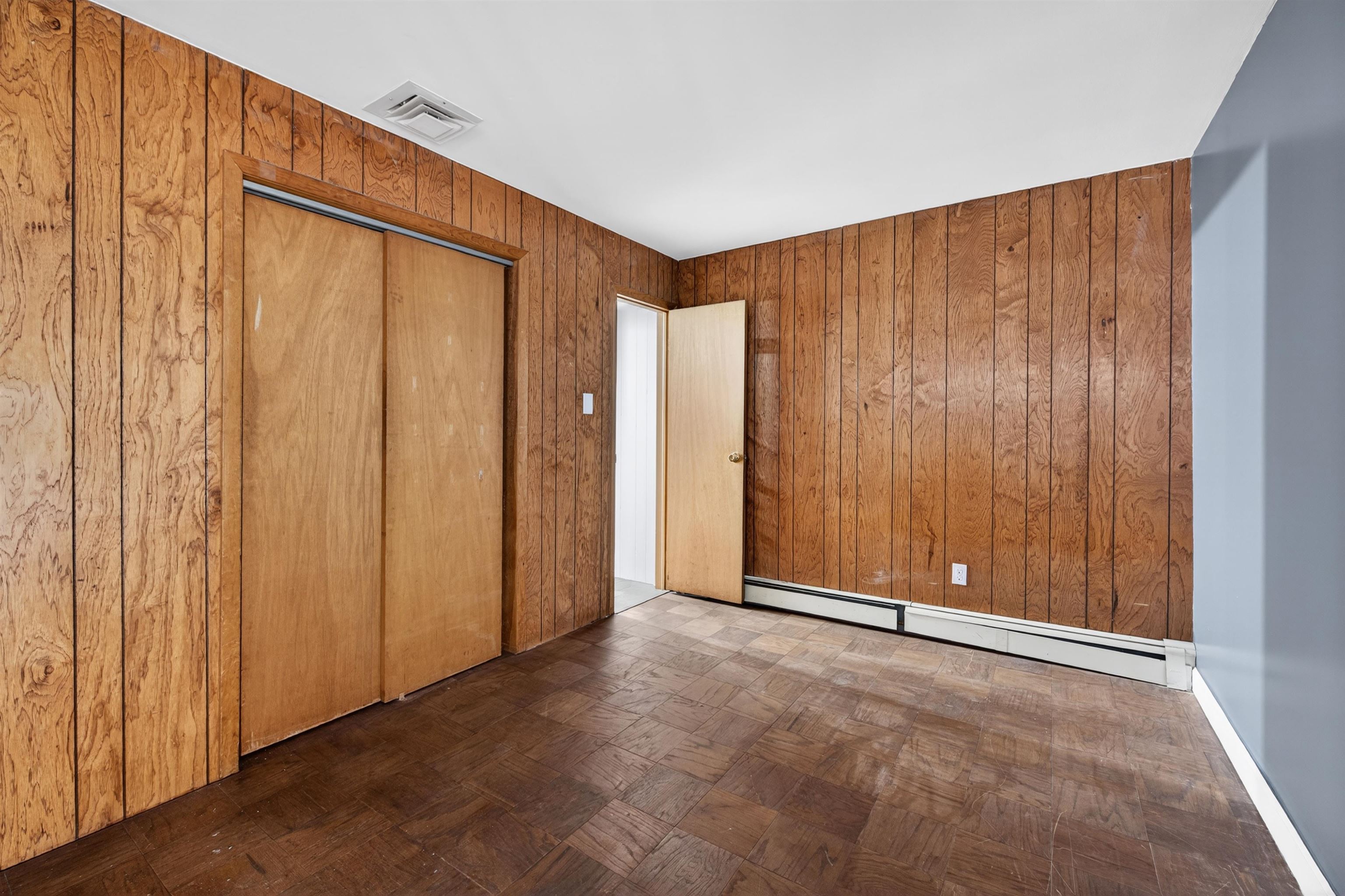1001 NEW YORK AVE Unit: 1