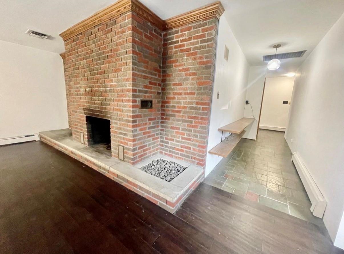 1001 NEW YORK AVE Unit: 1