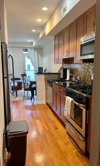 525 ADAMS ST Unit: 5L