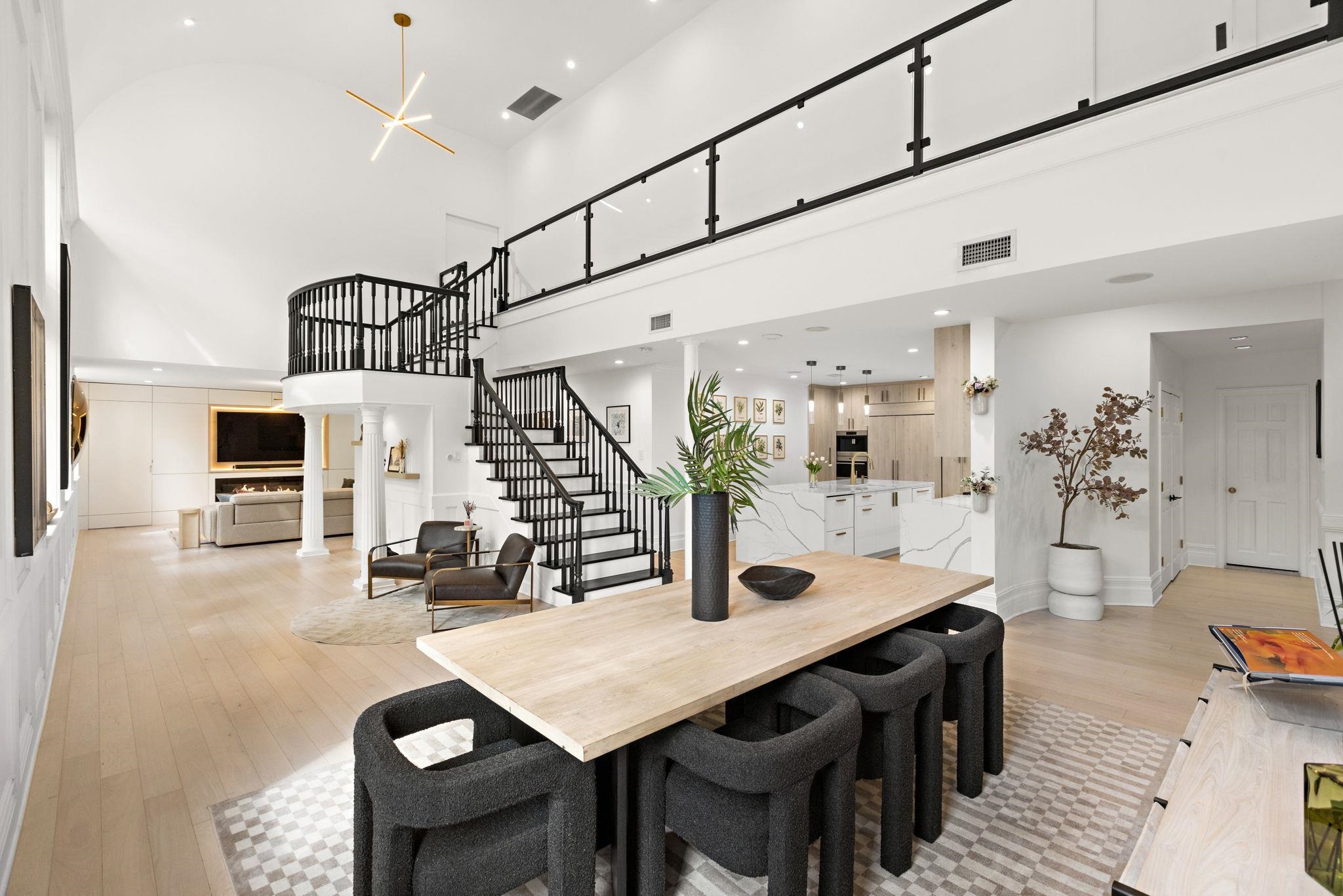 1101 BLOOMFIELD ST Unit: B