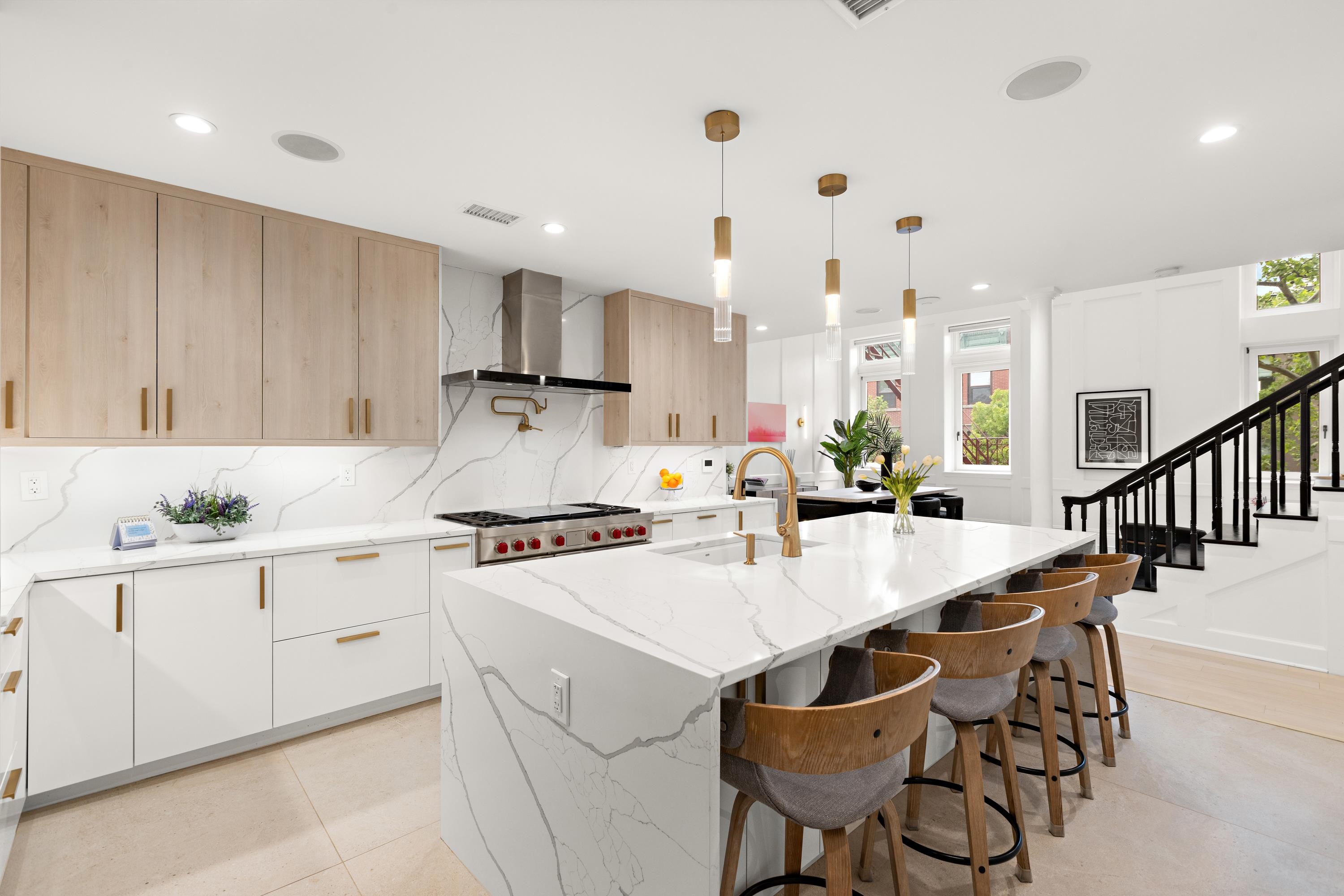 1101 BLOOMFIELD ST Unit: B