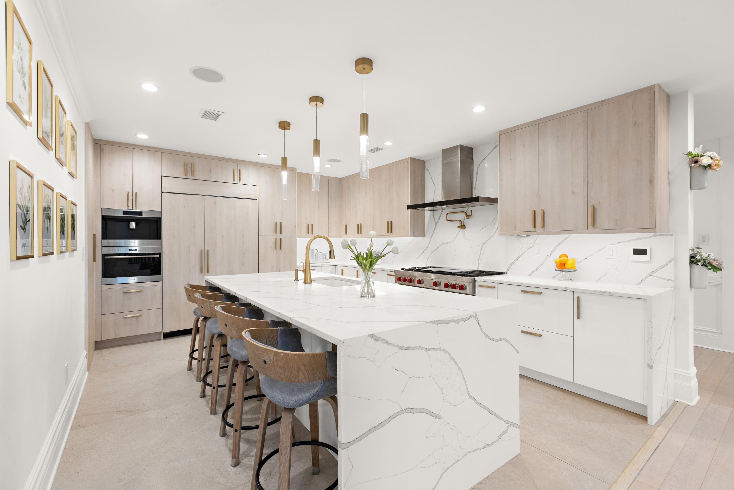 1101 BLOOMFIELD ST Unit: B