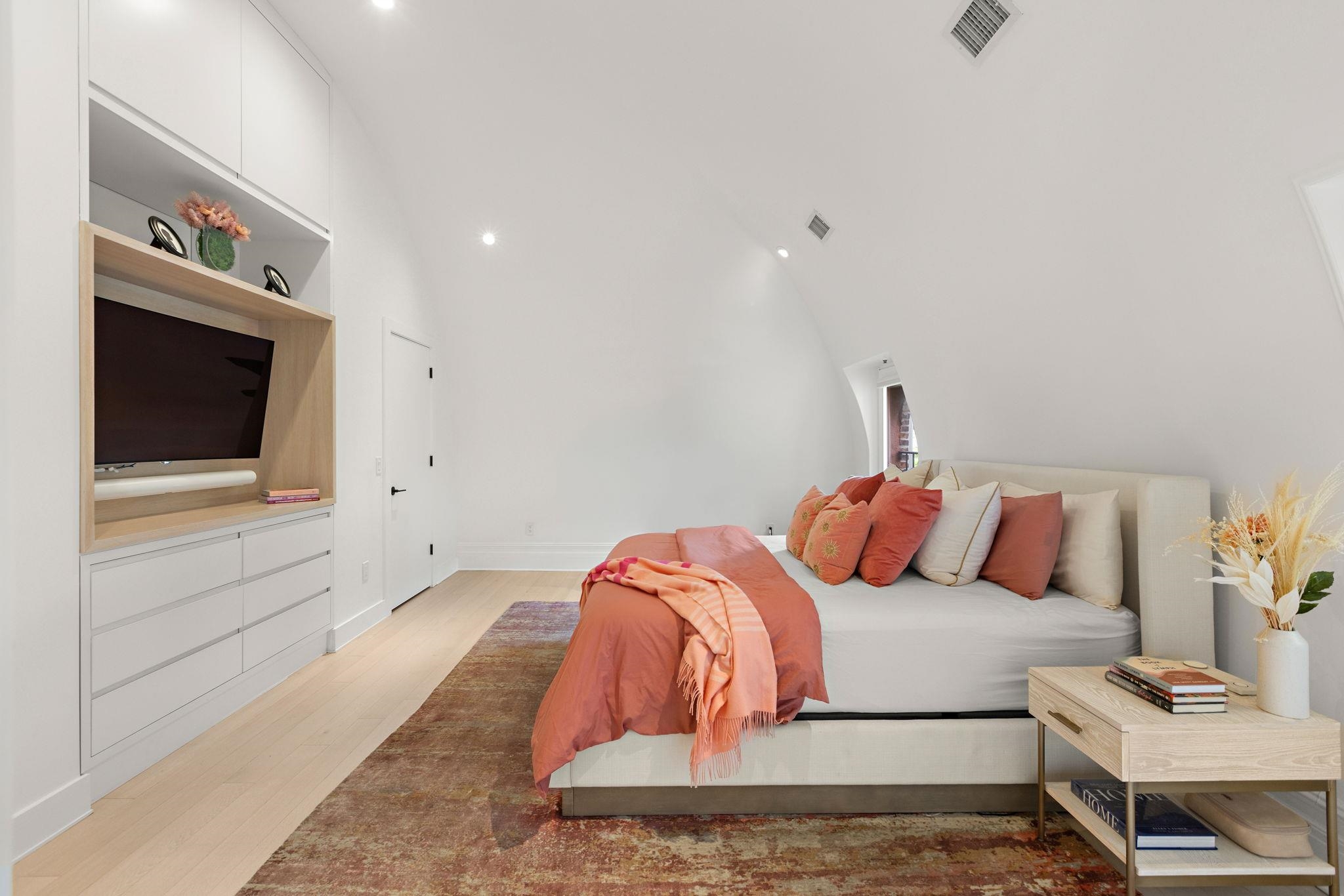 1101 BLOOMFIELD ST Unit: B