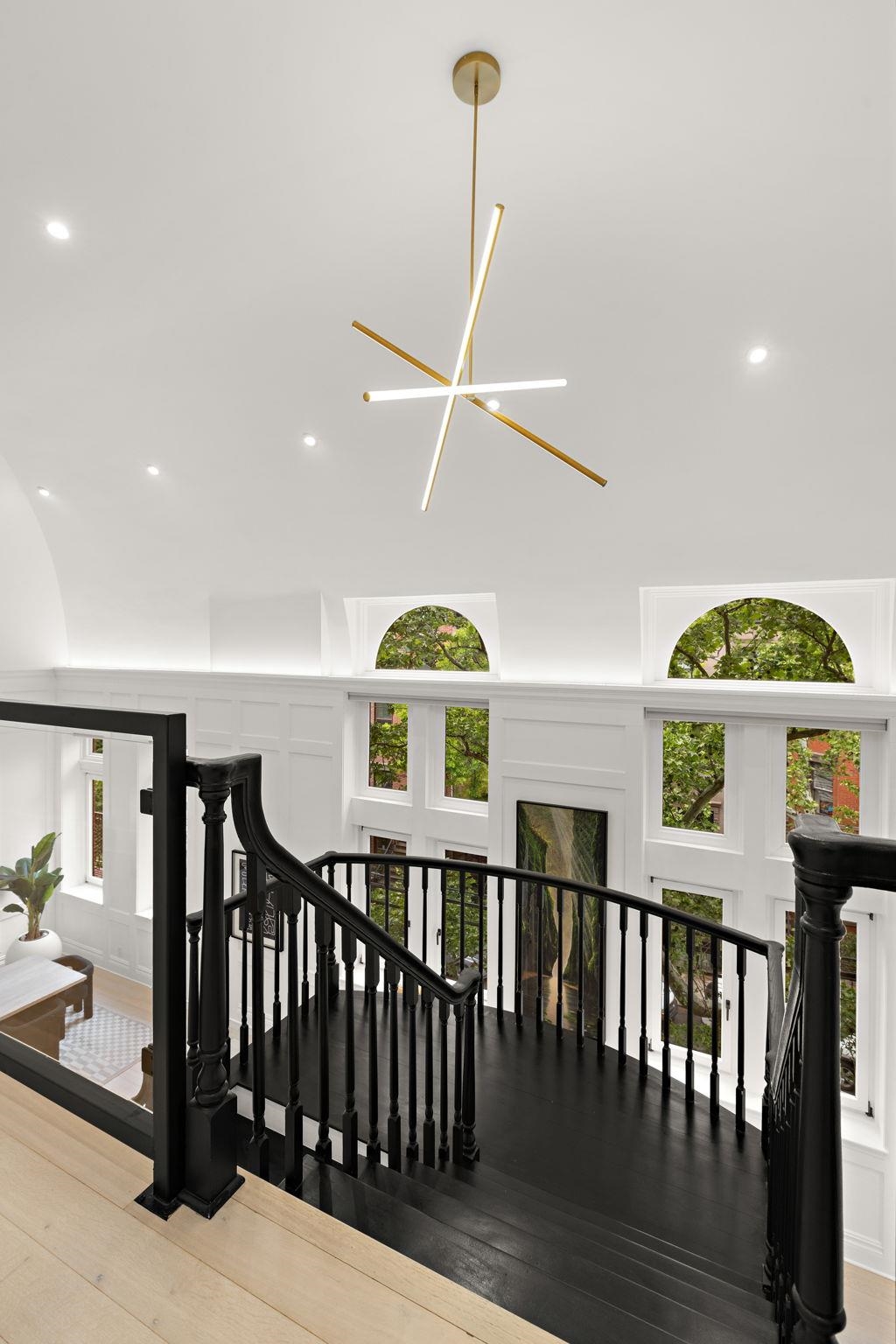 1101 BLOOMFIELD ST Unit: B