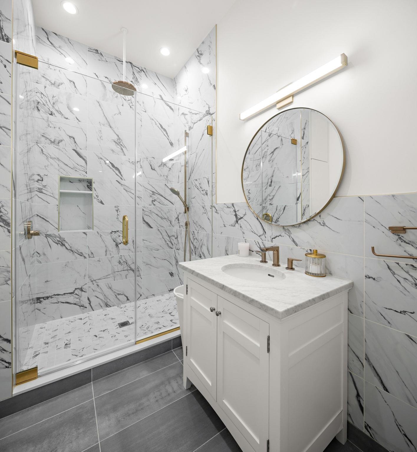 1101 BLOOMFIELD ST Unit: B