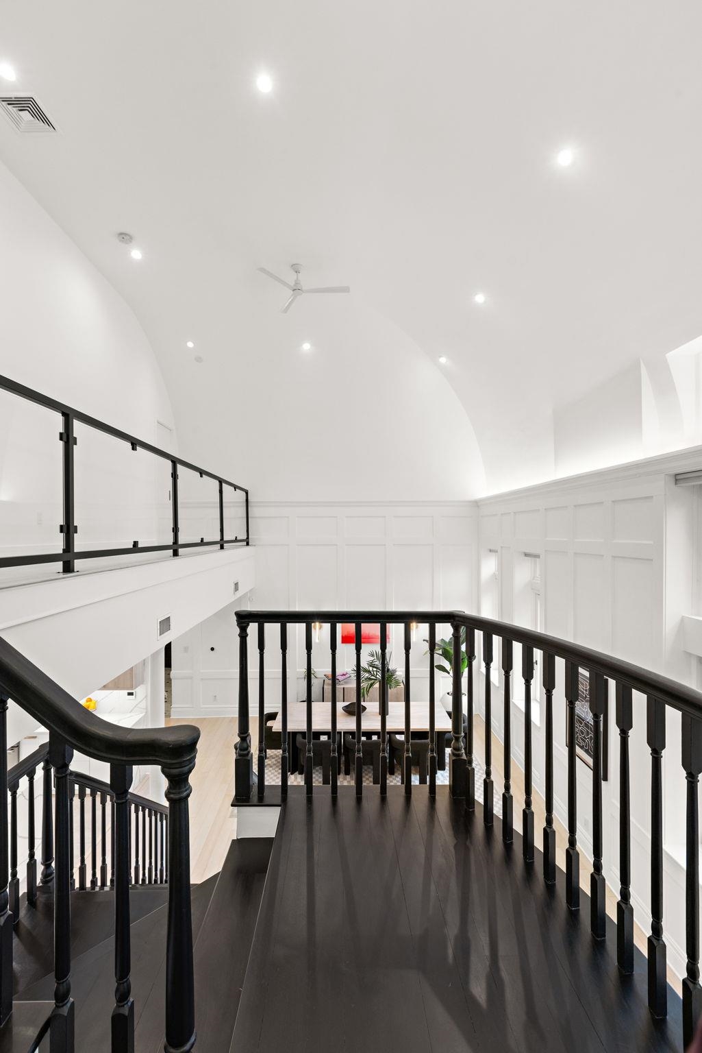 1101 BLOOMFIELD ST Unit: B