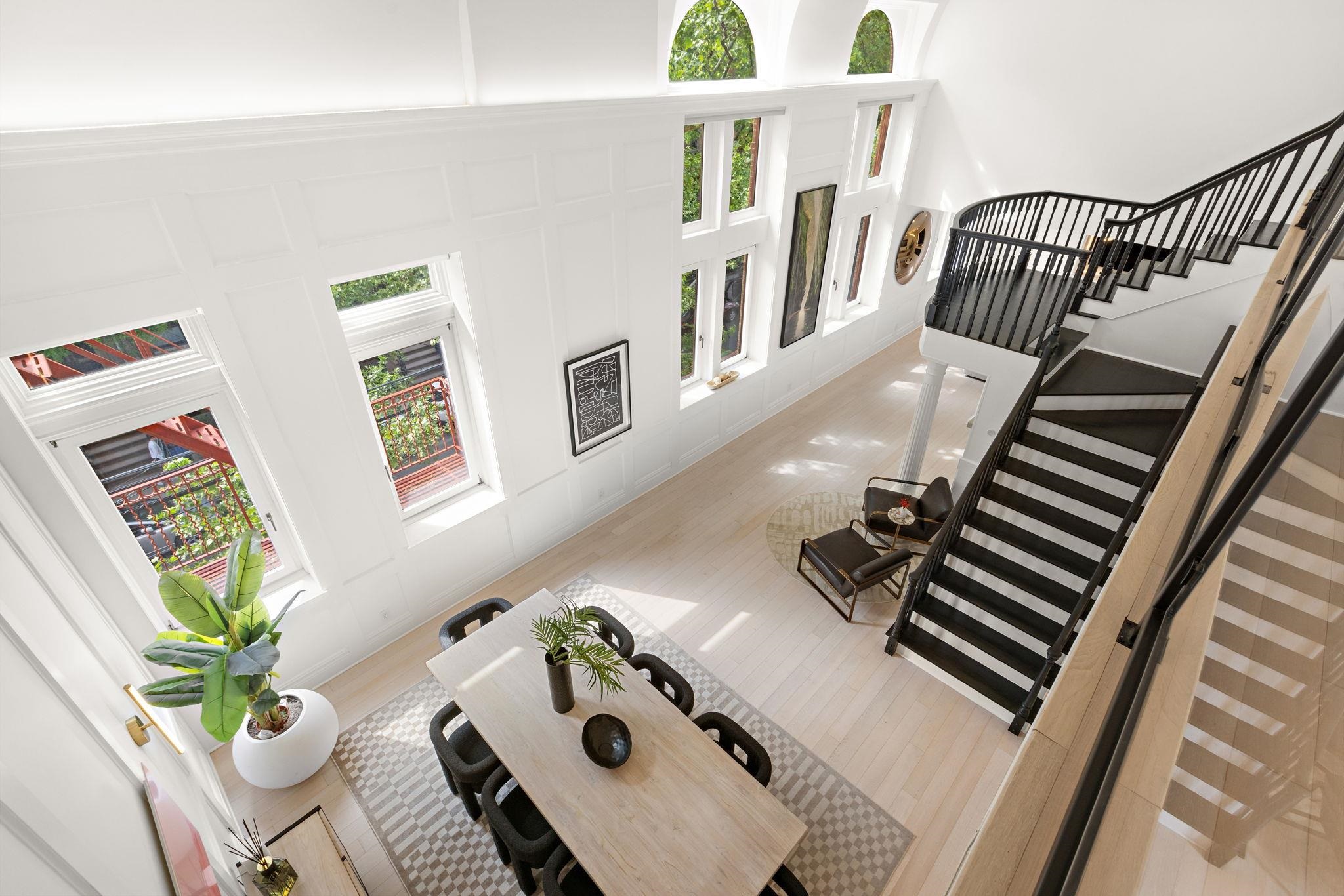 1101 BLOOMFIELD ST Unit: B