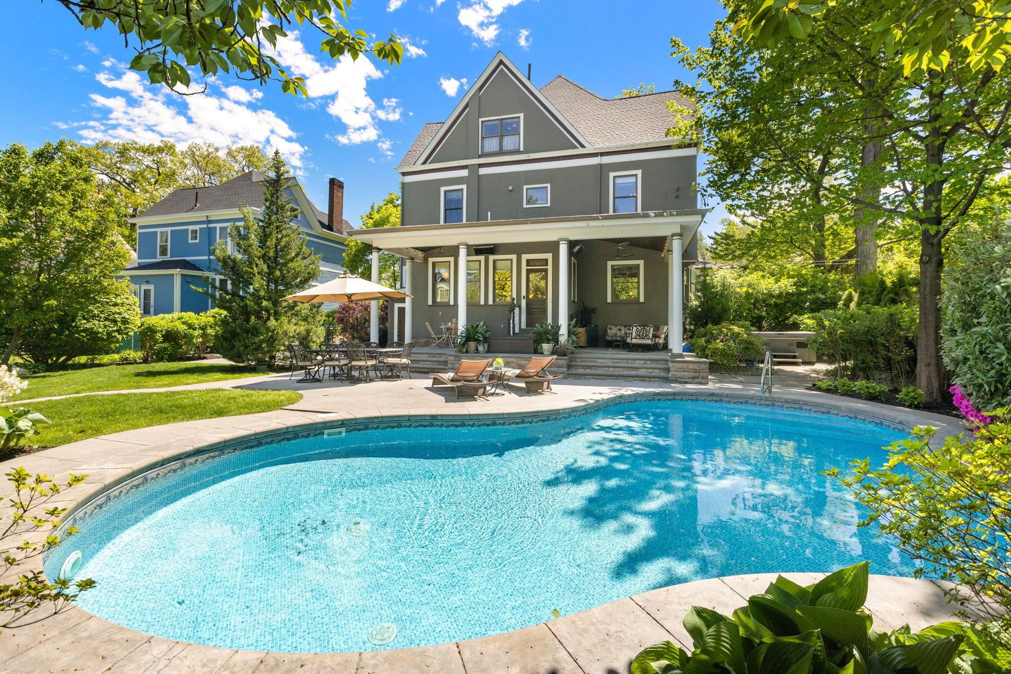 70 RIDGE RD