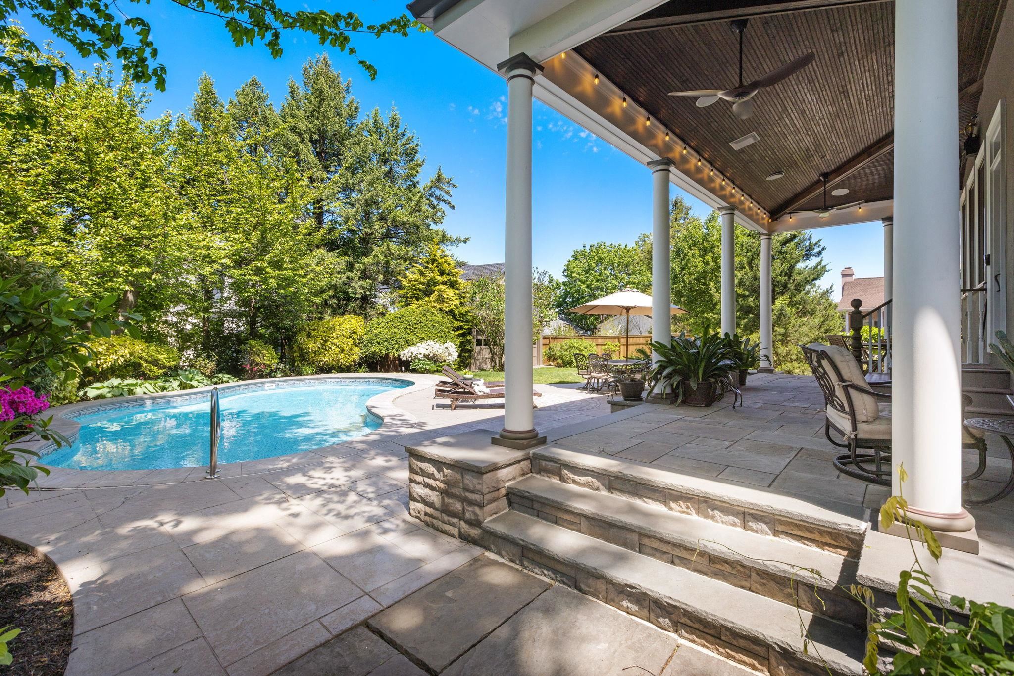 70 RIDGE RD