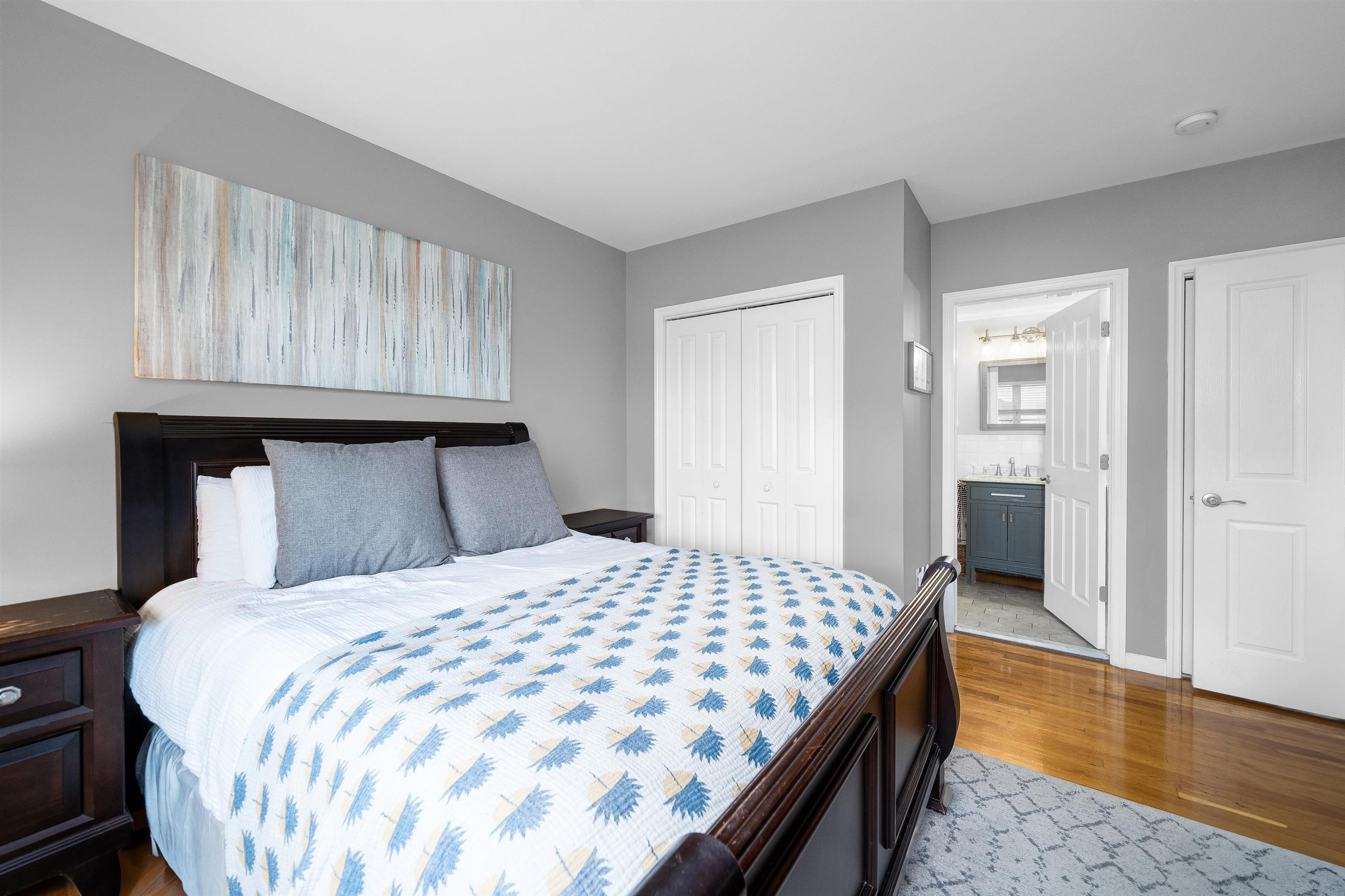 536 GRAND ST Unit: 403