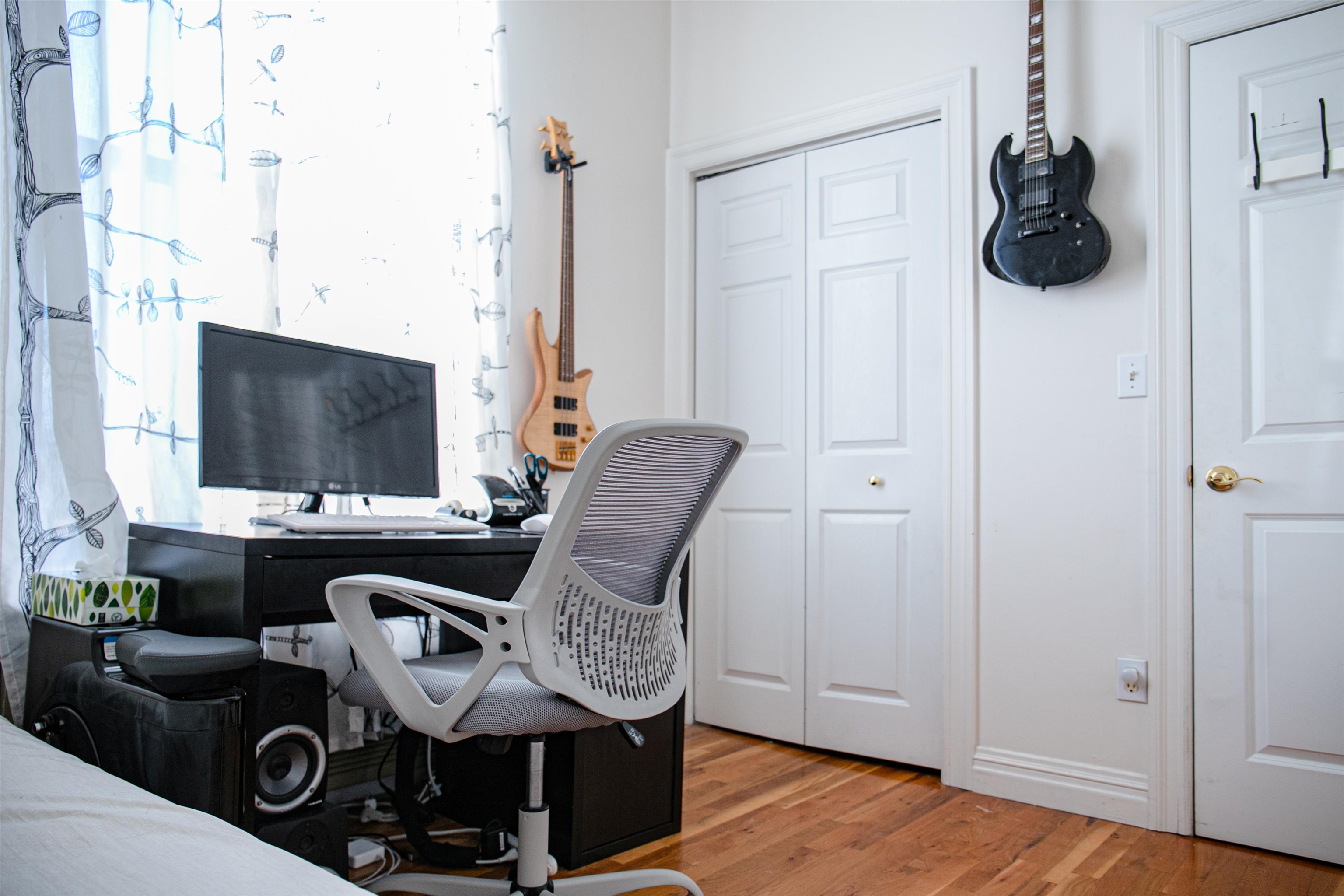 461 4TH ST Unit: 5W