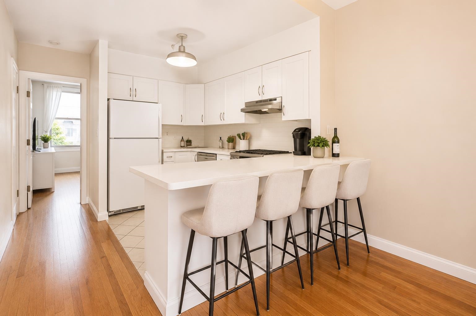 1120 HUDSON ST Unit: 10