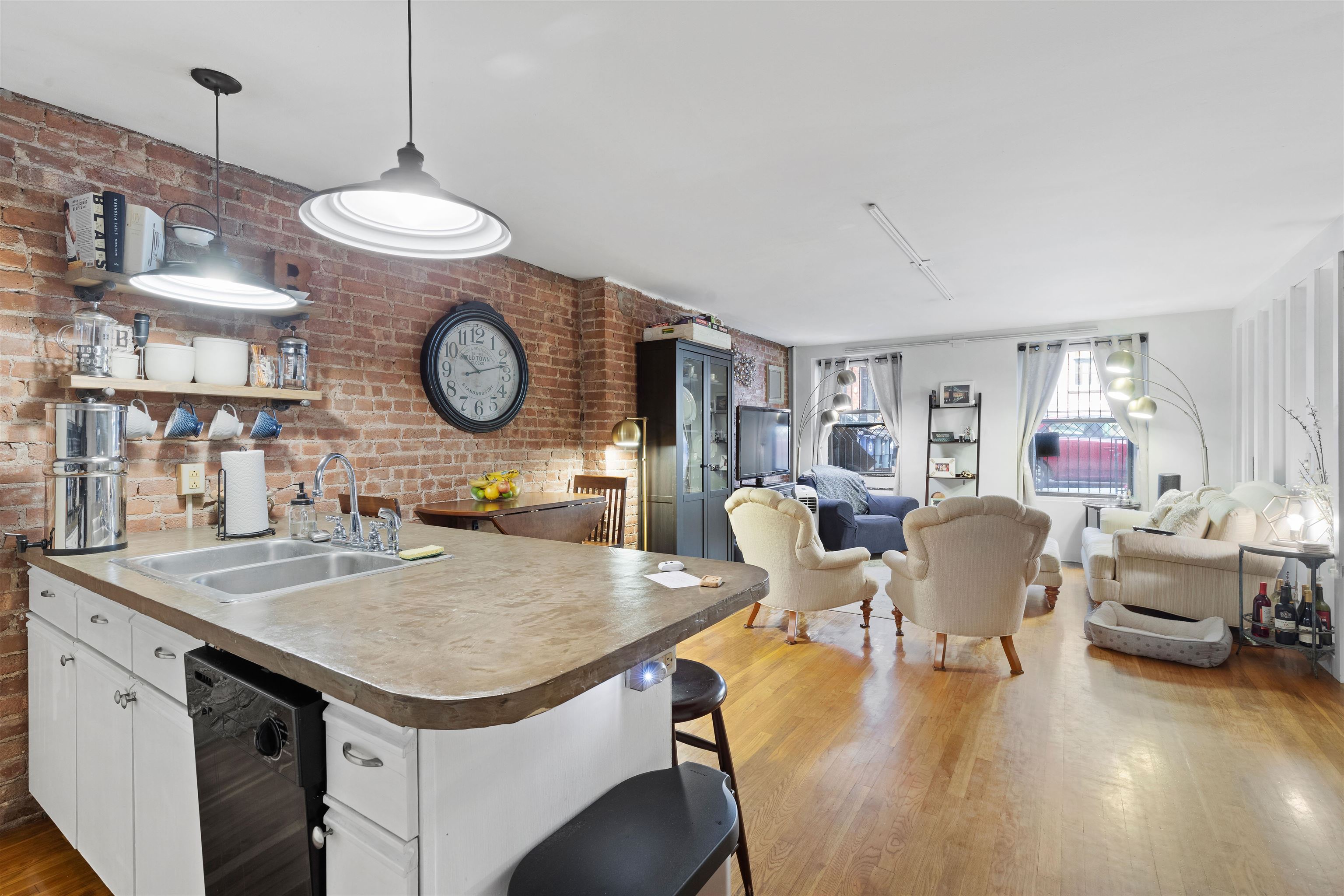 1115 BLOOMFIELD ST Unit: GRDN