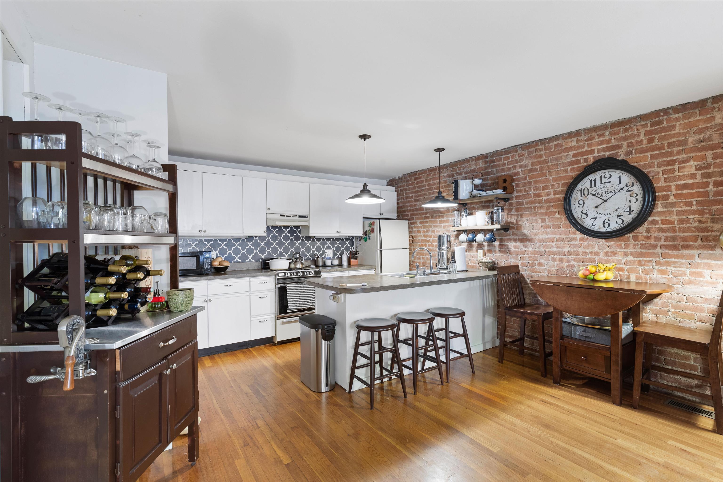 1115 BLOOMFIELD ST Unit: GRDN