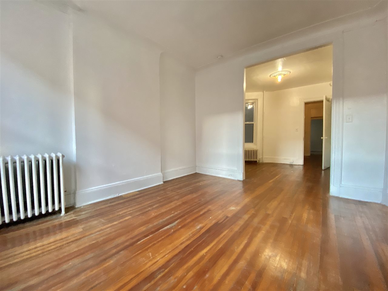 1021 PARK AVE Unit: 2L