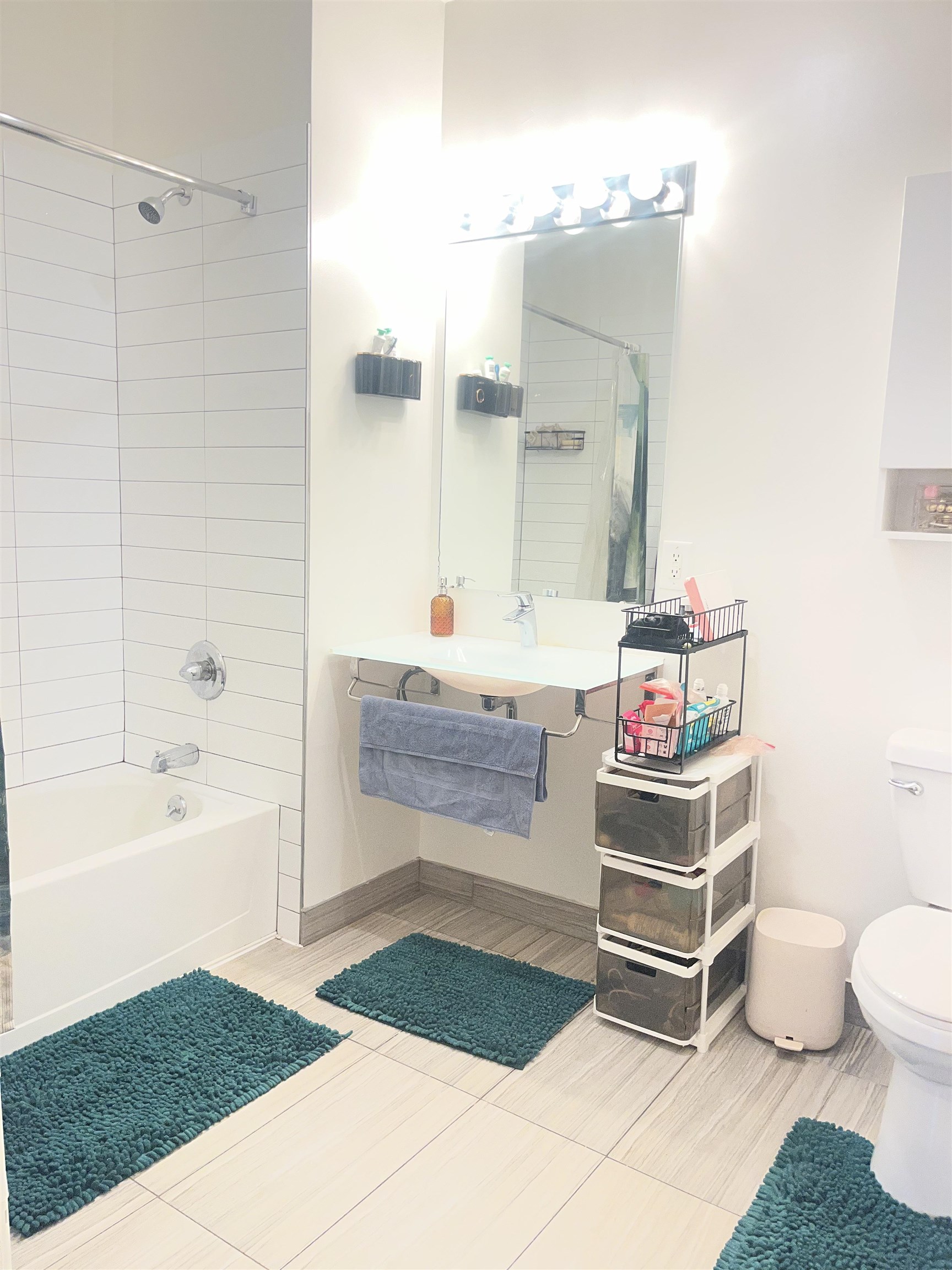 361 NEWARK AVE Unit: 402