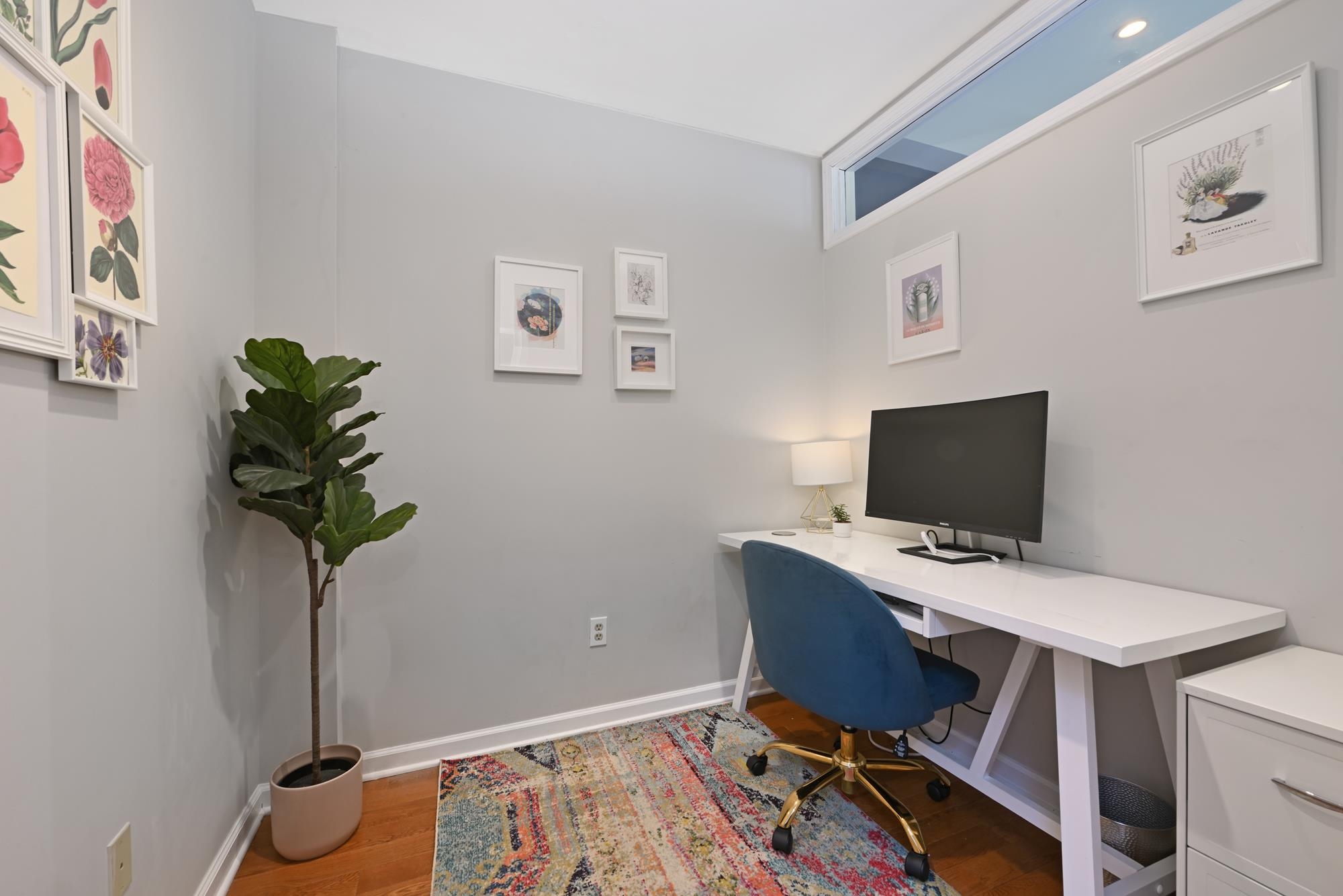 307 1ST ST Unit: 4