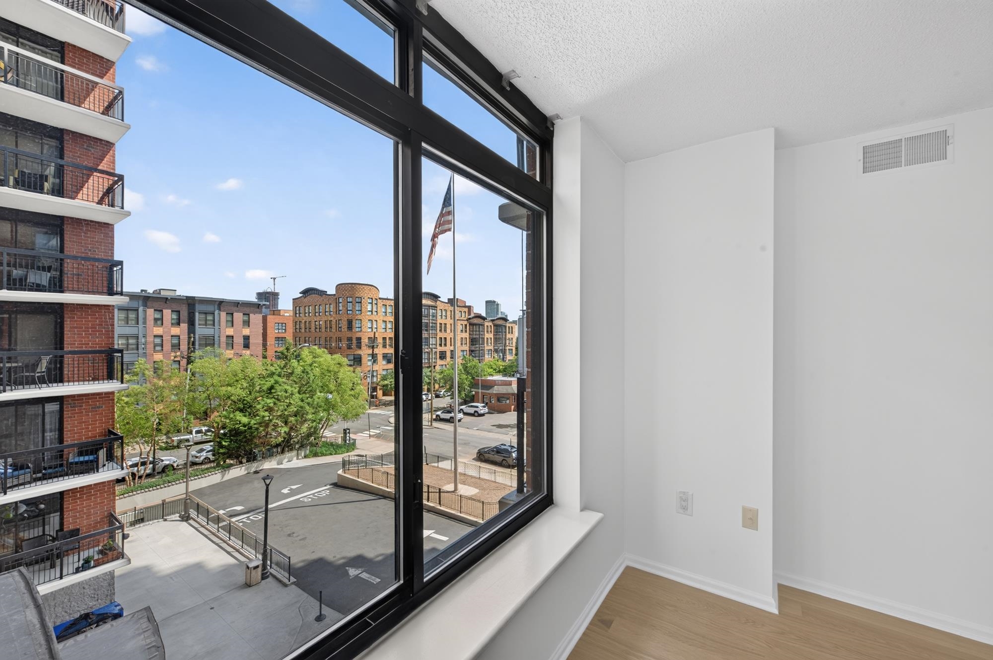 700 1ST ST Unit: 4K