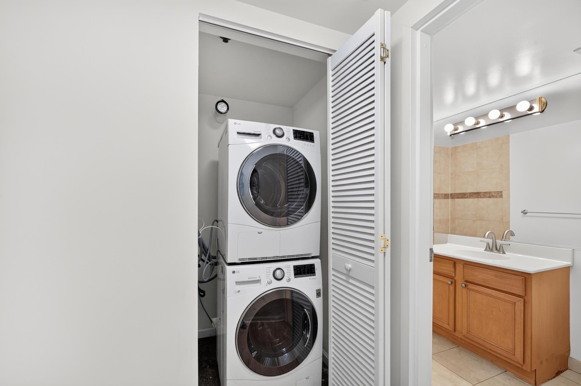 700 1ST ST Unit: 4K