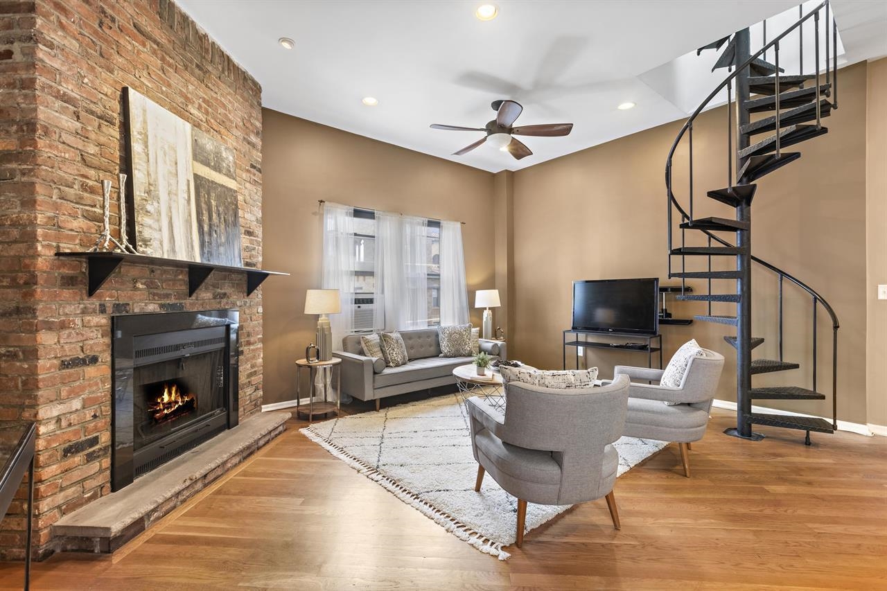 2787 KENNEDY BLVD Unit: 507