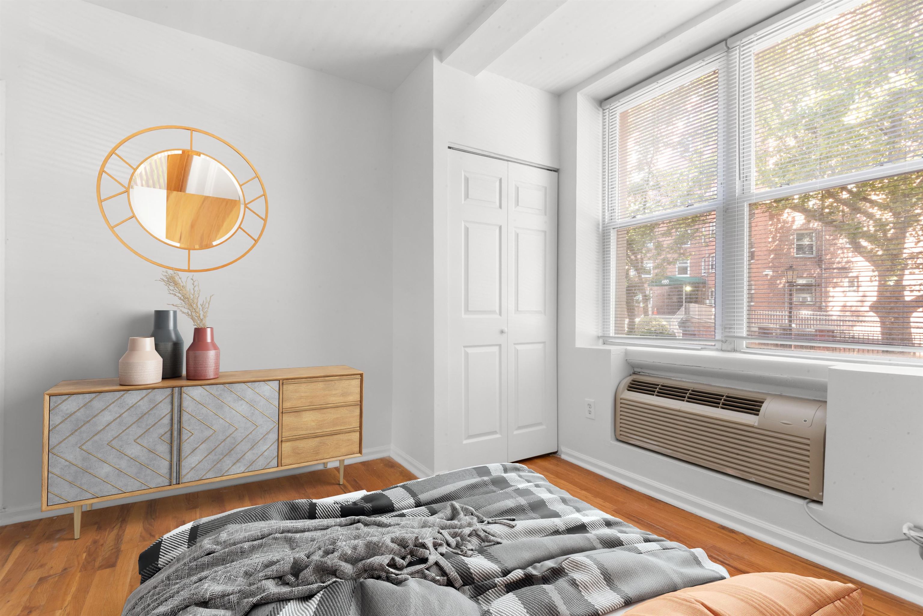 734 ADAMS ST Unit: 1B