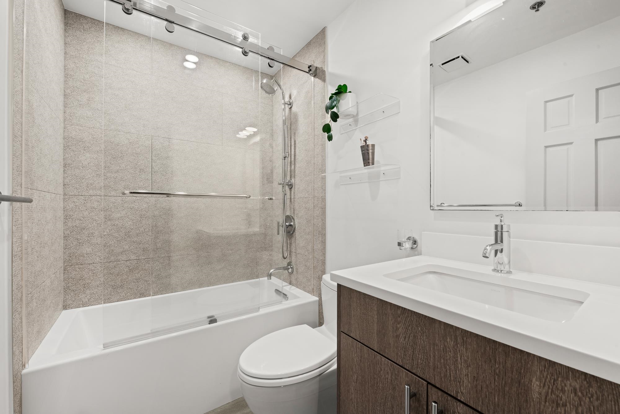 613 MADISON ST Unit: B