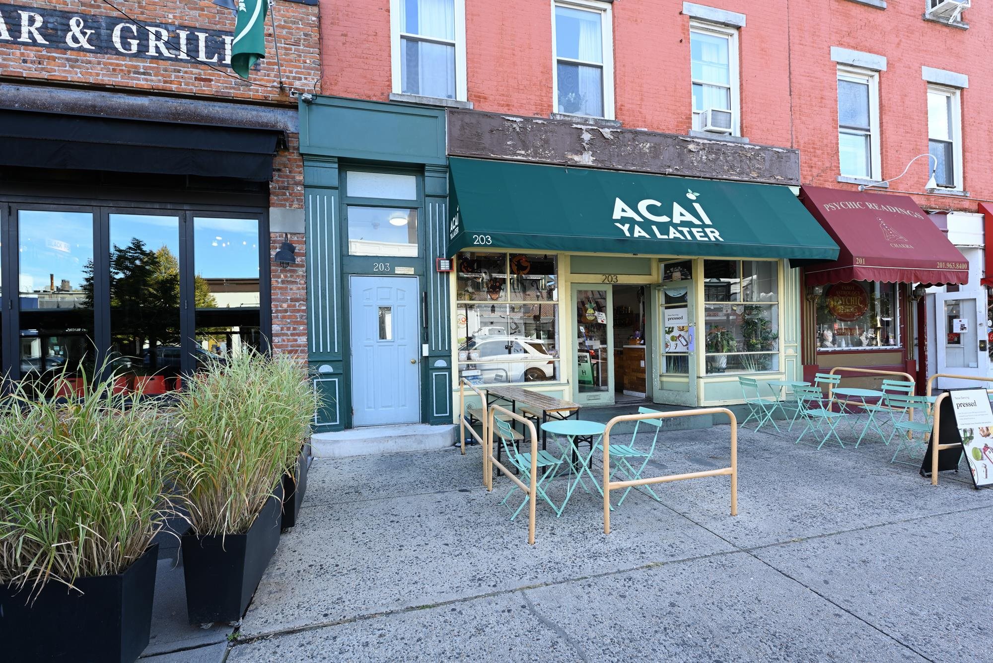 201 WASHINGTON ST Unit: 302