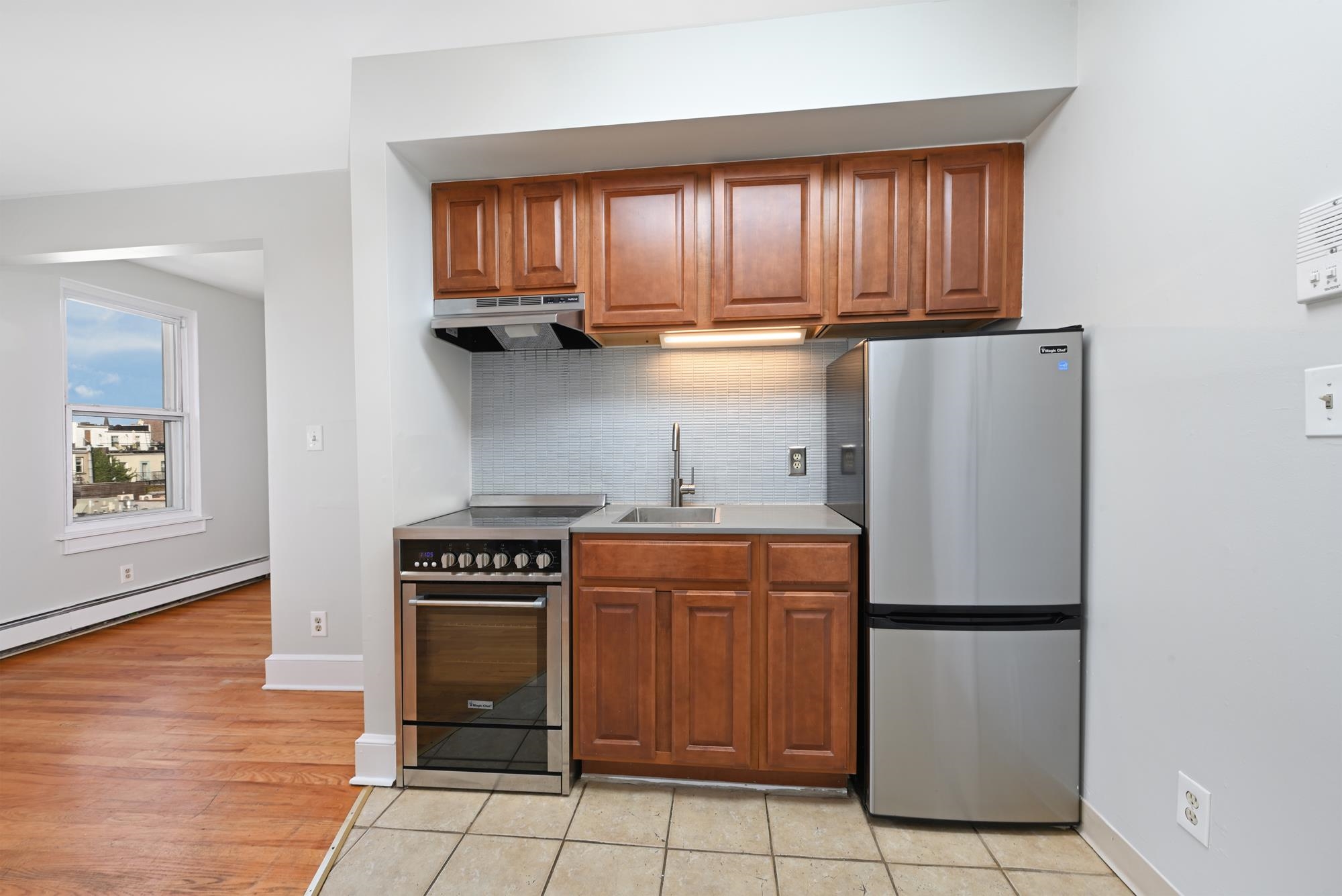 201 WASHINGTON ST Unit: 302