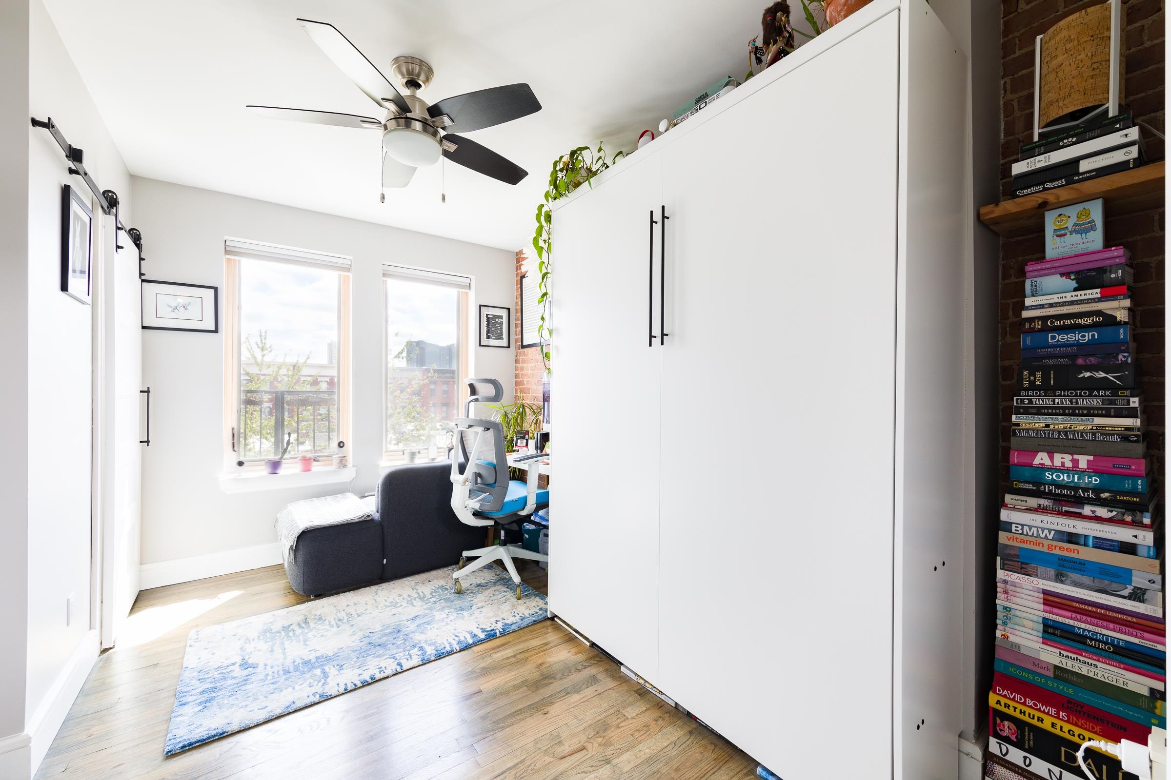 815 WILLOW AVE Unit: 5R