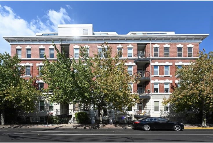 54 MAGNOLIA AVE Unit: 3-5