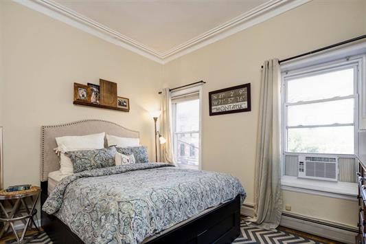 731 PARK AVE Unit: C
