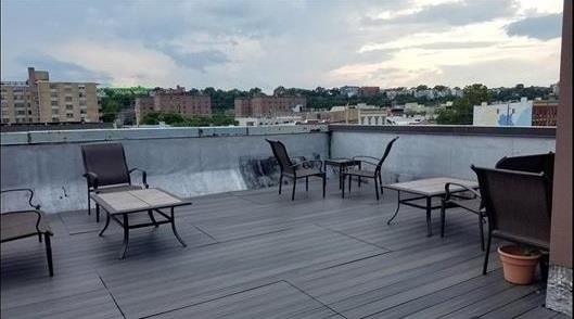 210 JEFFERSON ST Unit: 4B