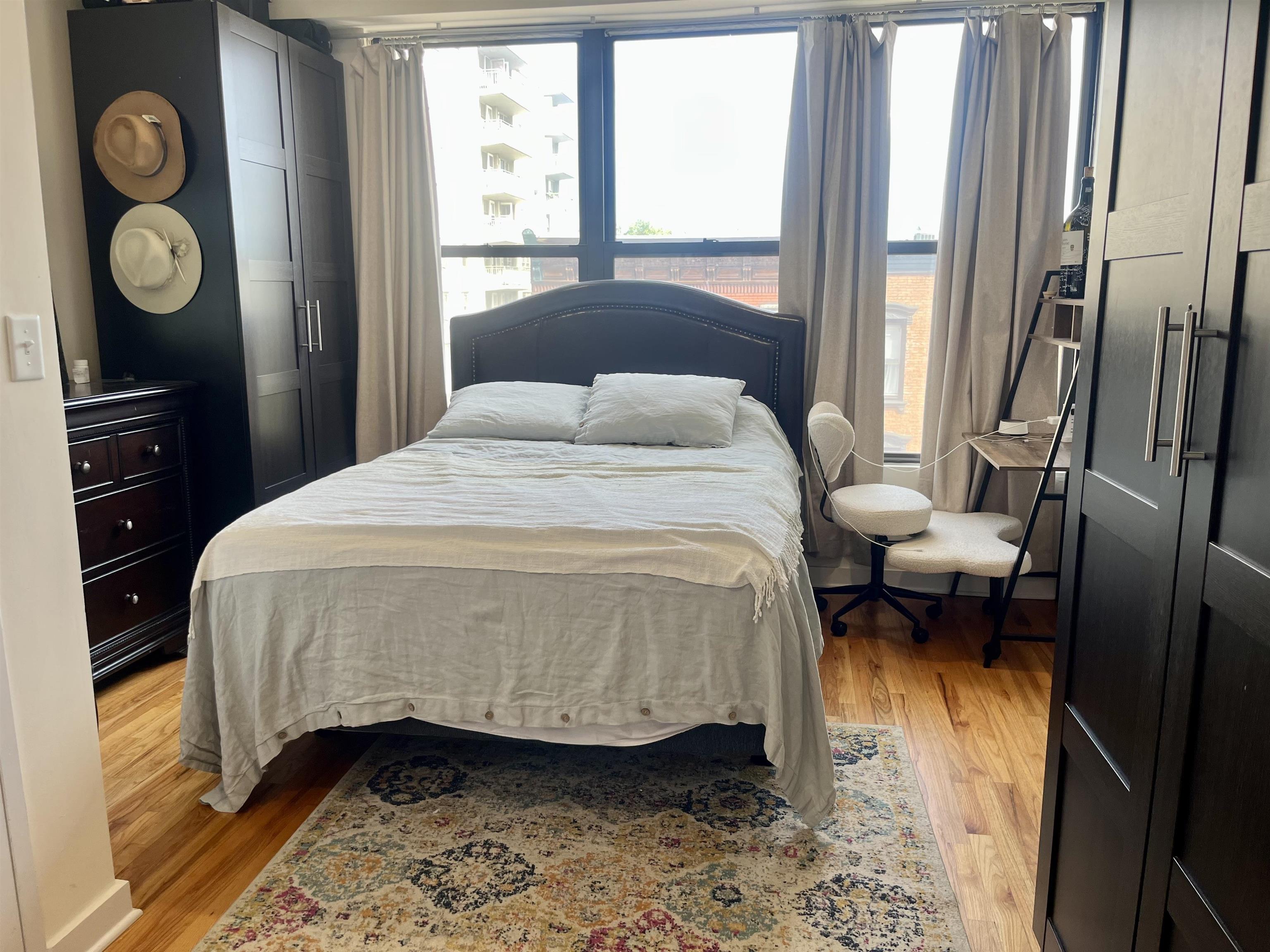 210 JEFFERSON ST Unit: 4B