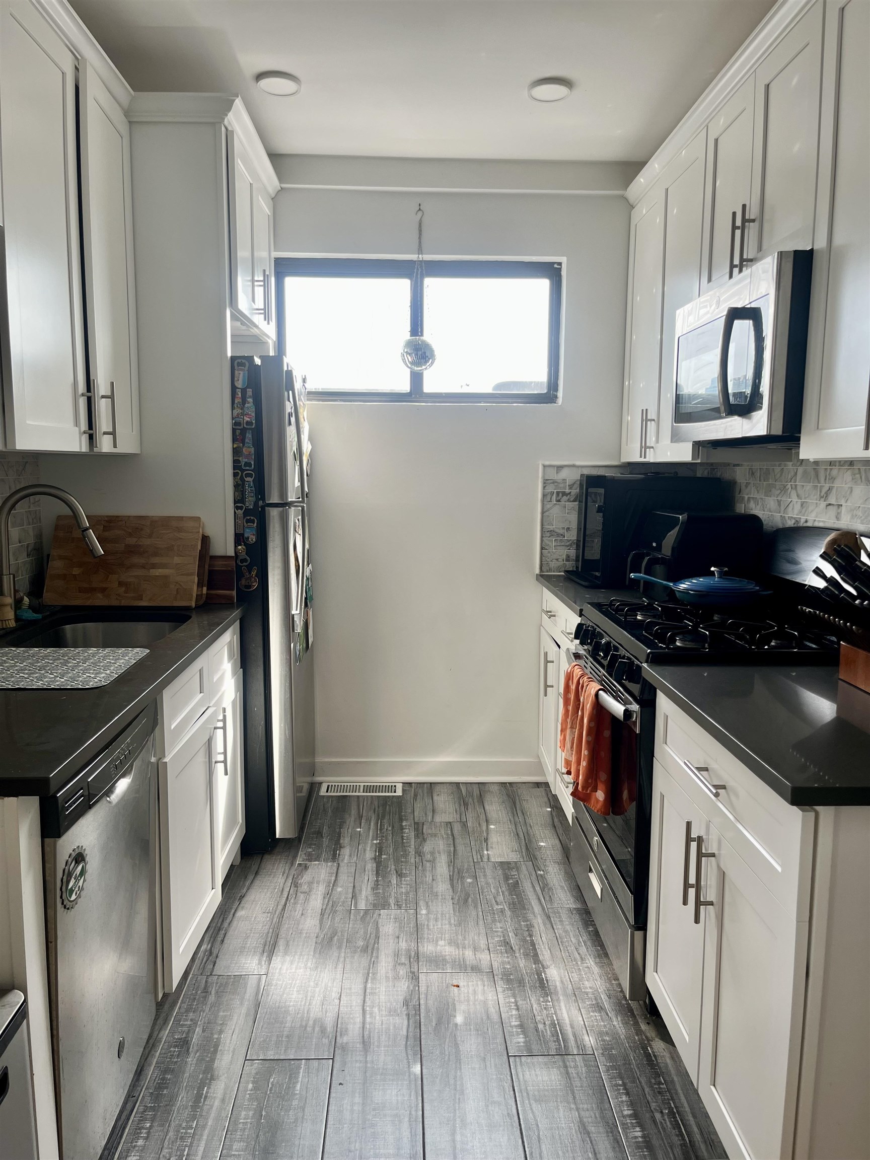 210 JEFFERSON ST Unit: 4B