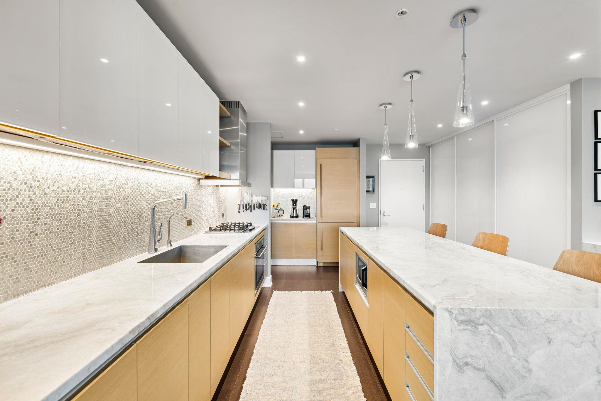 77 HUDSON ST Unit: 3604/3605