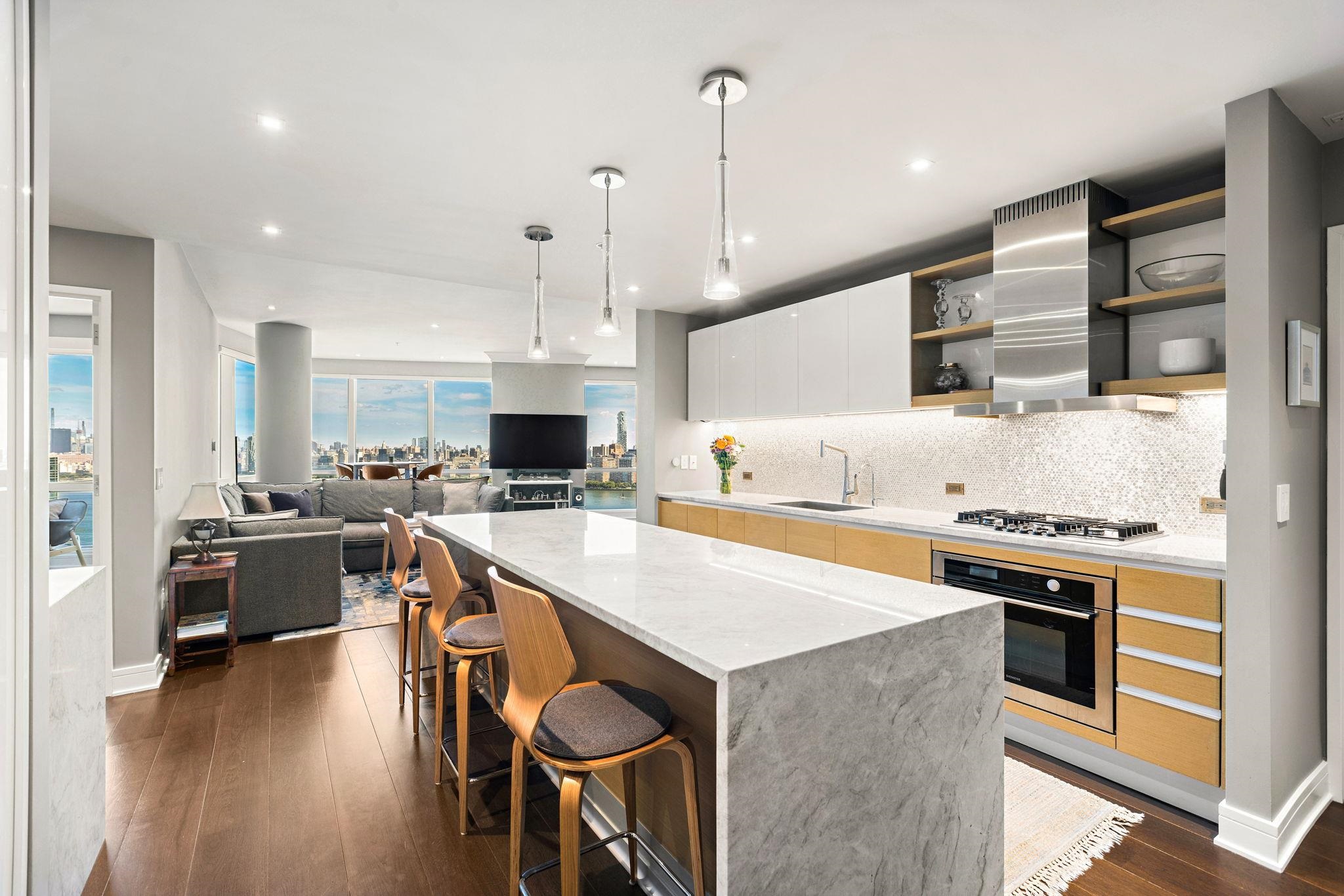77 HUDSON ST Unit: 3604/3605
