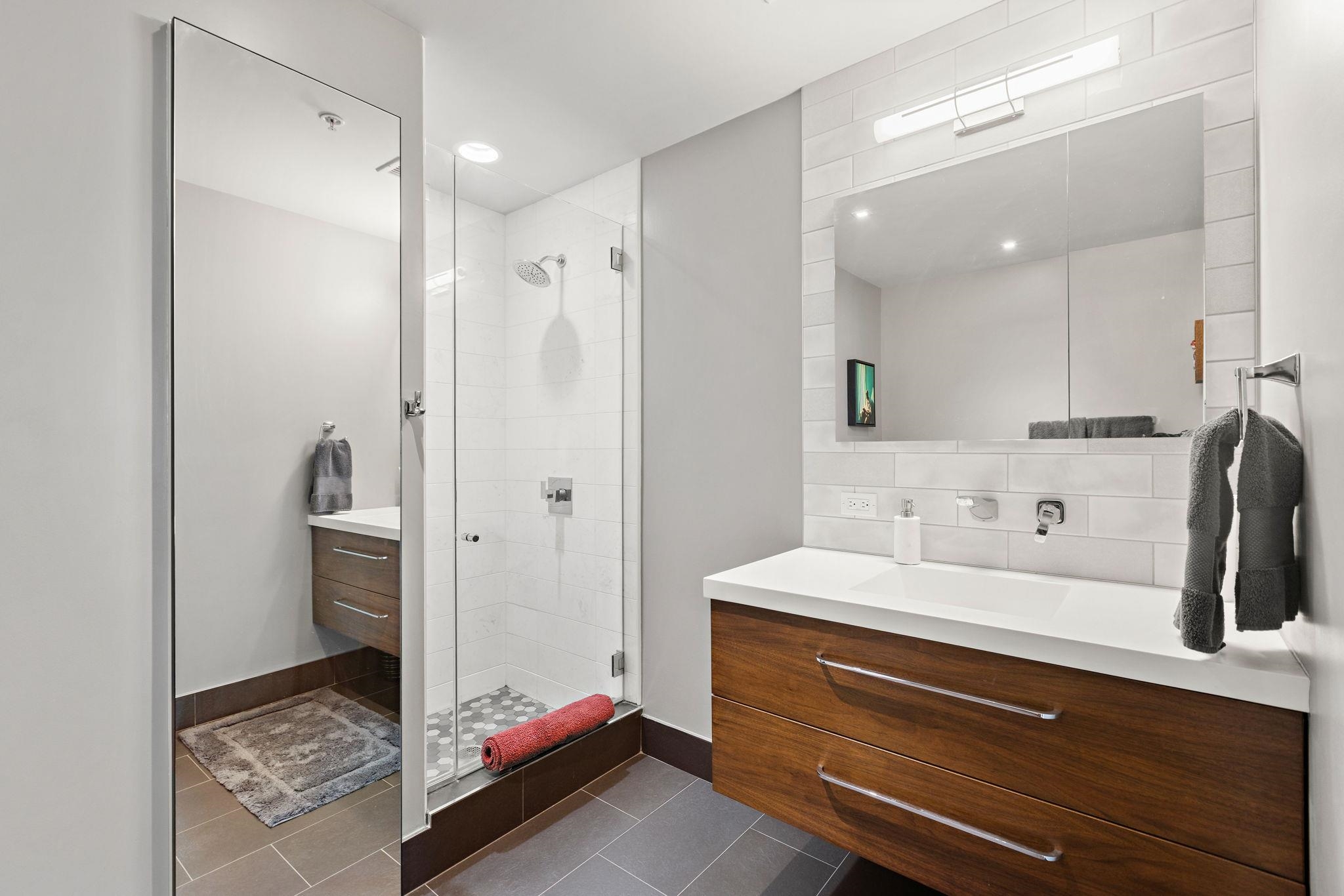 77 HUDSON ST Unit: 3604/3605