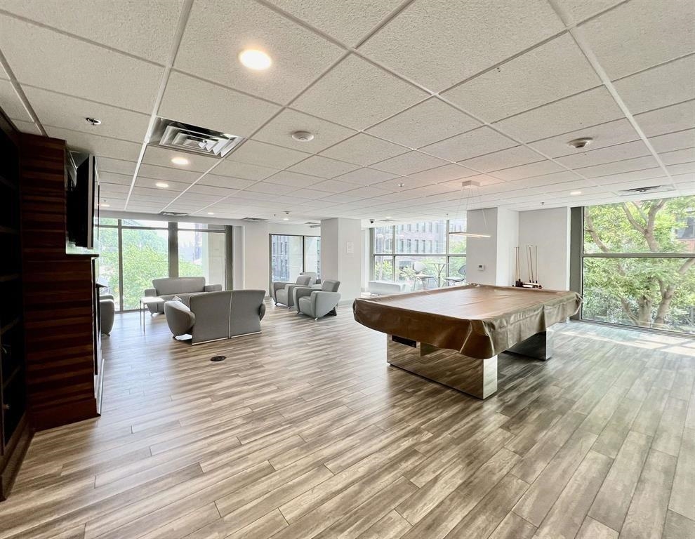 800 JACKSON ST Unit: 605