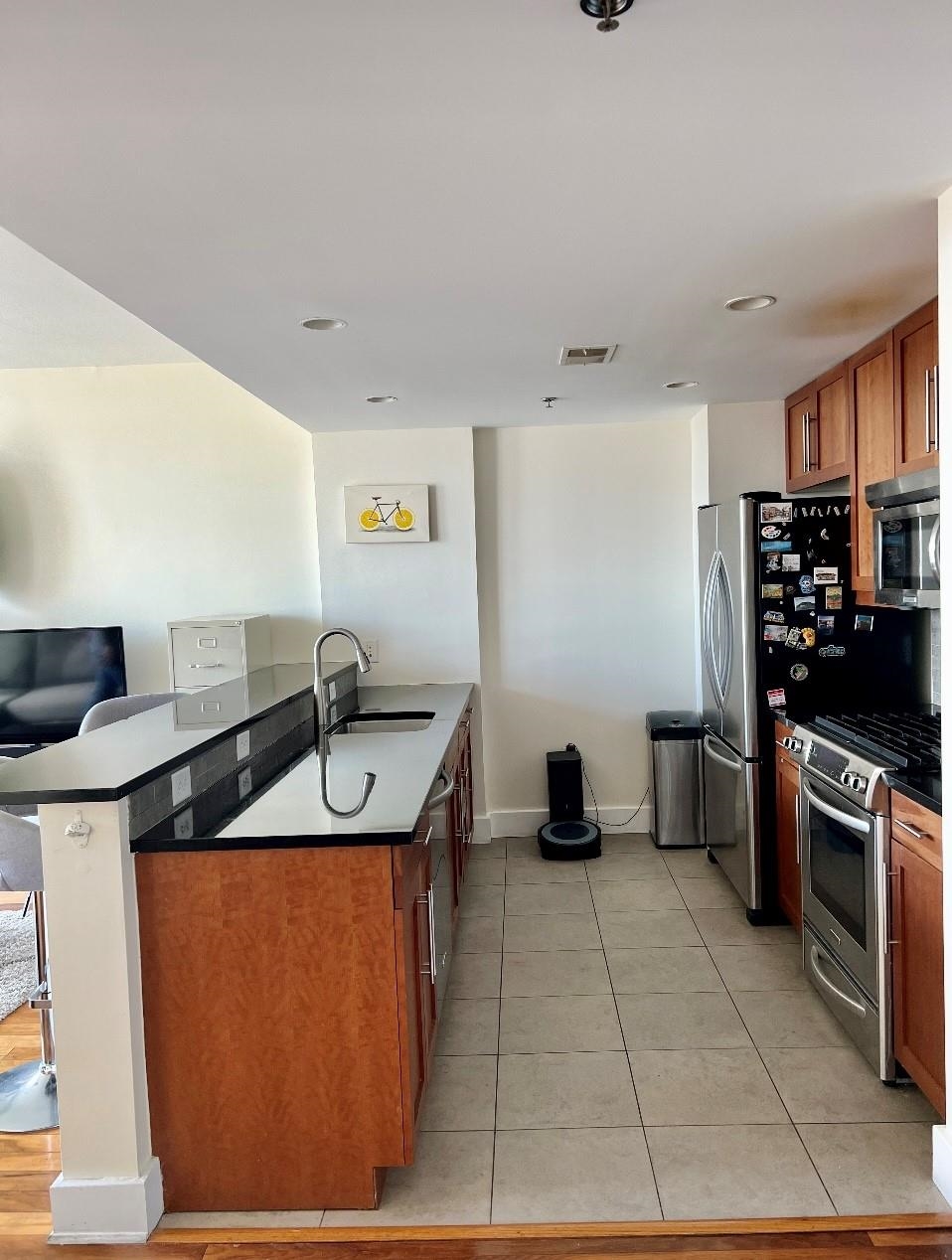 800 JACKSON ST Unit: 605