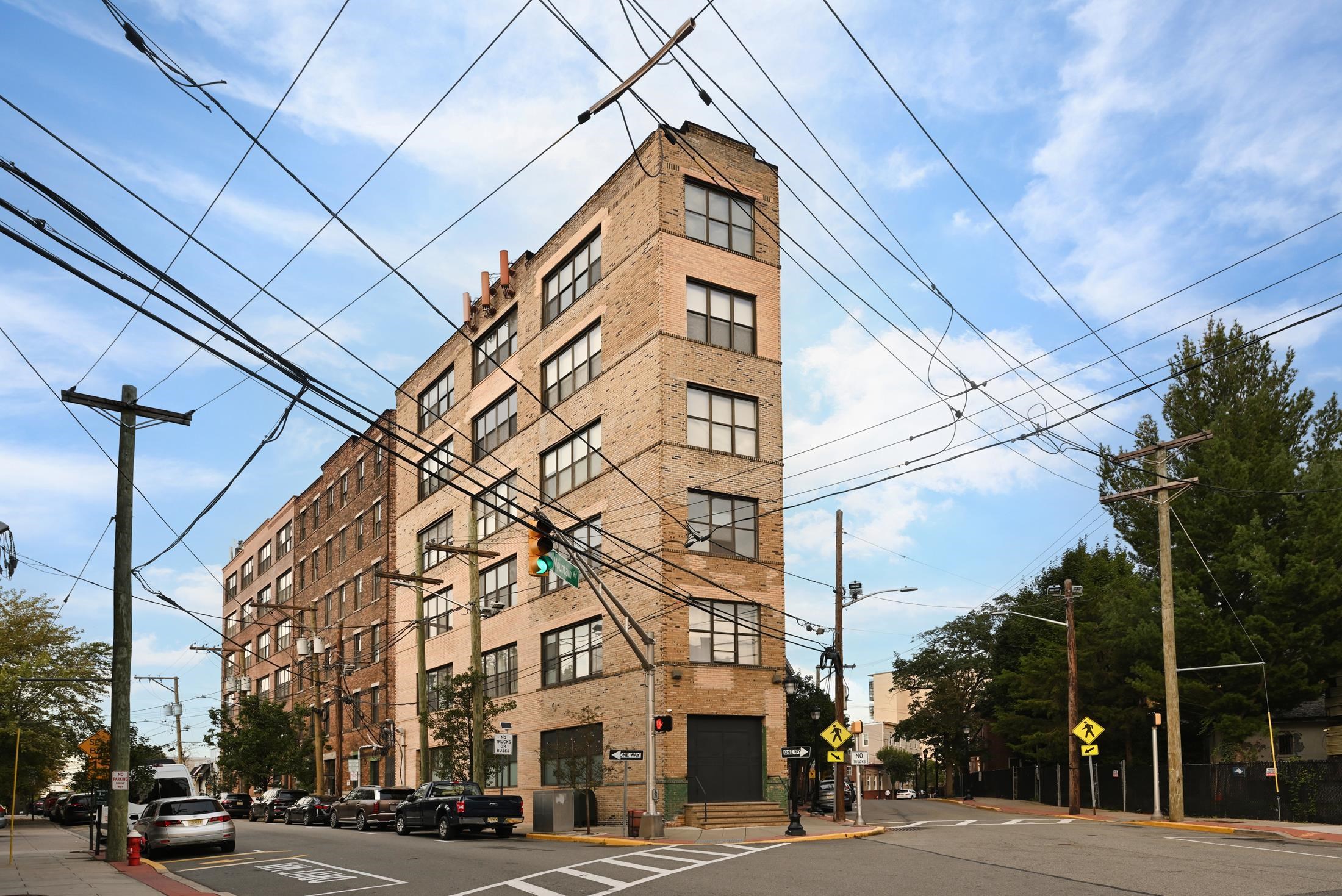 1620 MANHATTAN AVE Unit: C3