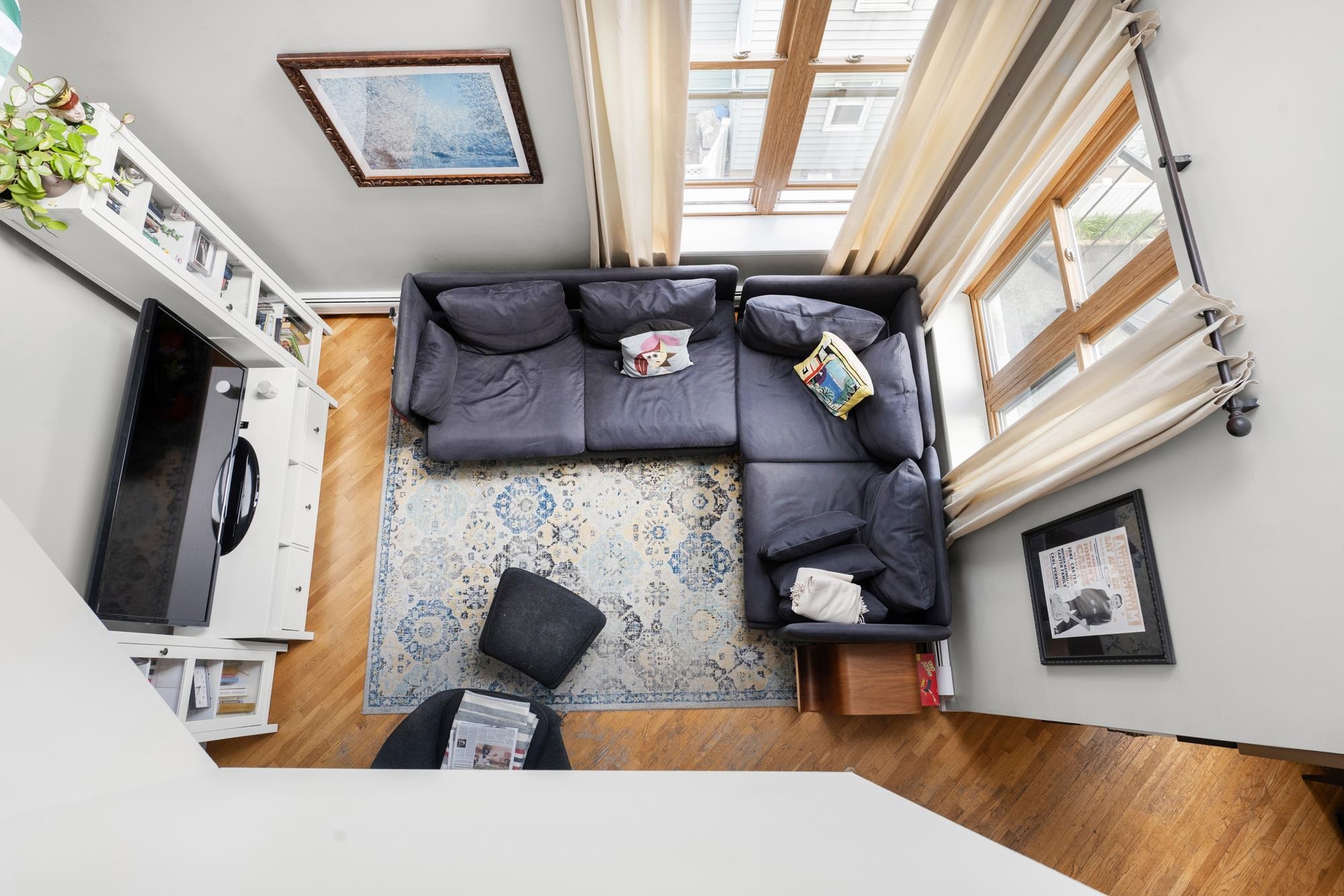 54 MAGNOLIA AVE Unit: 4-2
