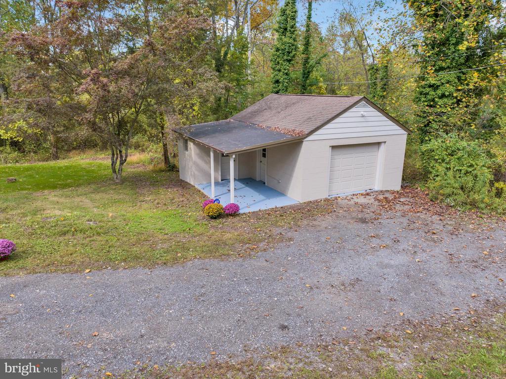 4017 HAY CREEK ROAD