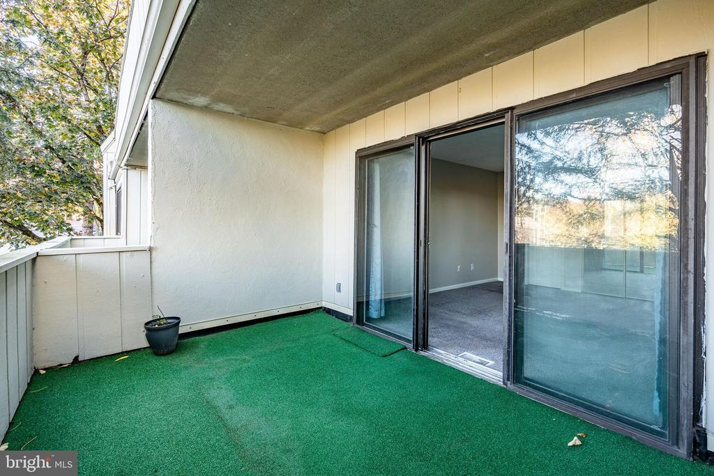 108 SUMMIT HOUSE