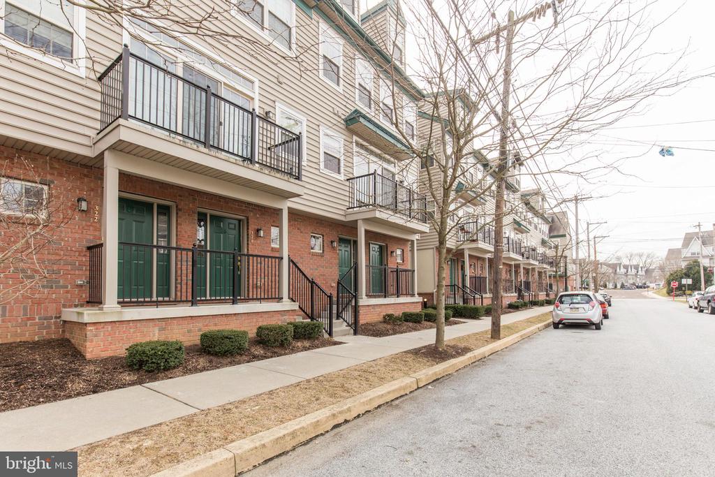 318 JEFFERSON AVENUE Unit: 22