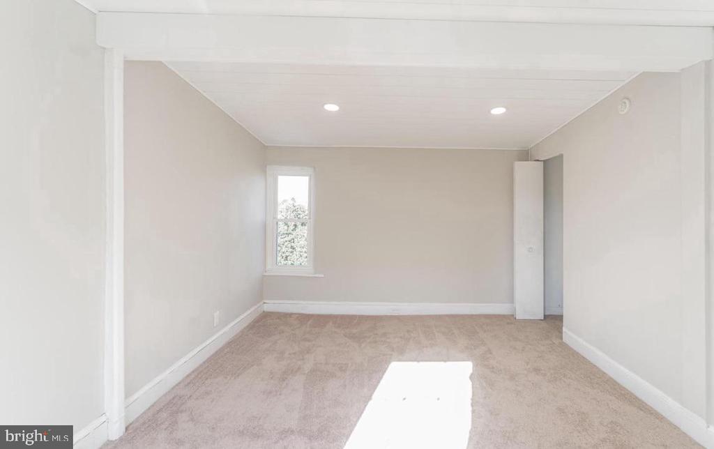 321 W GAY STREET