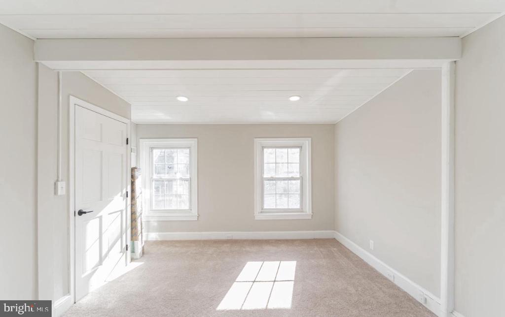321 W GAY STREET