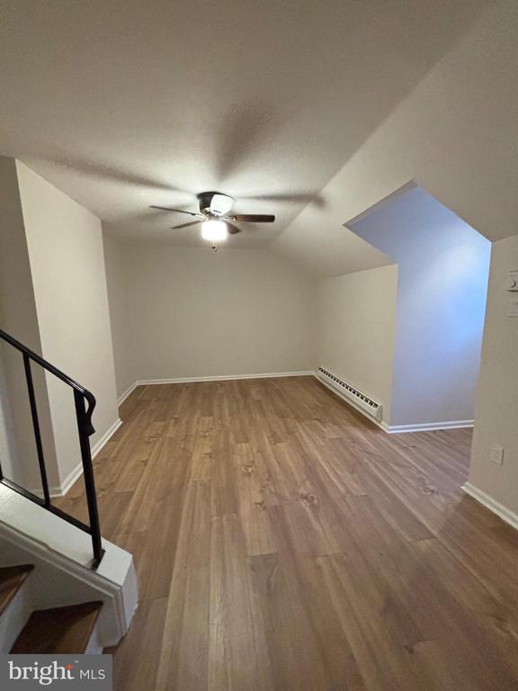 197 STIRLING COURT