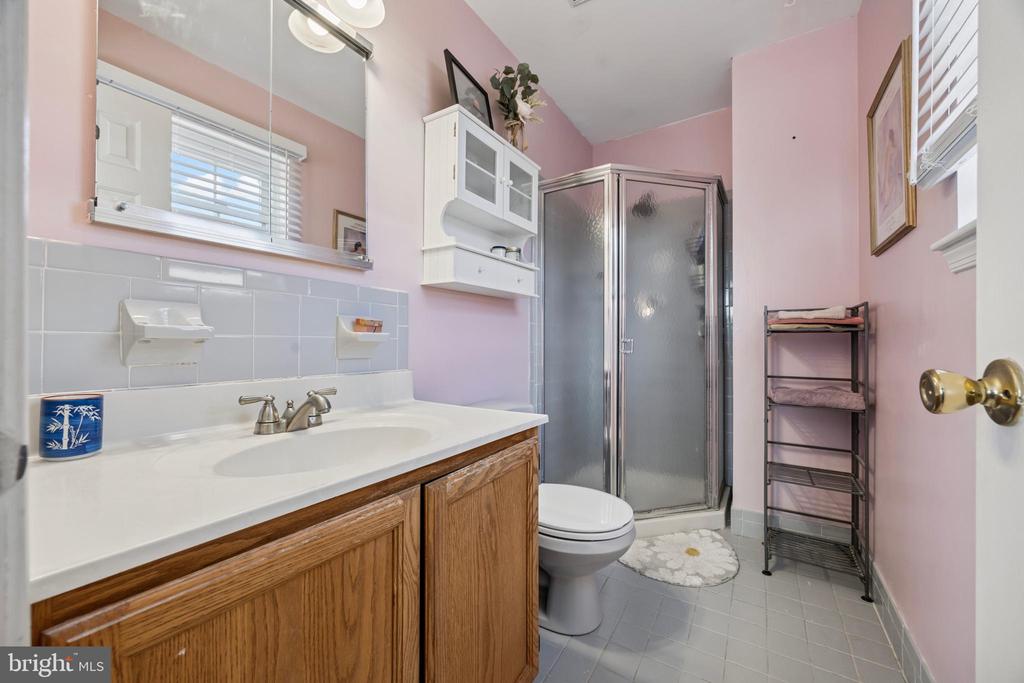 166 LONGFORD ROAD