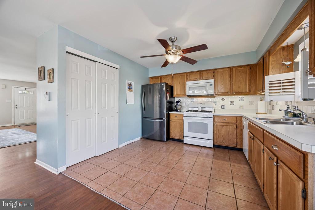 166 LONGFORD ROAD