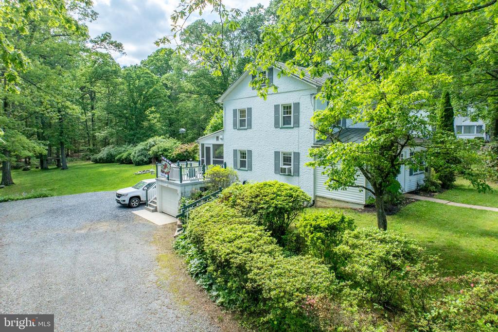 951 LITTLE CONESTOGA ROAD